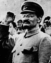 Один из создателей Красной армии Л. Д. Троцкий, 1917