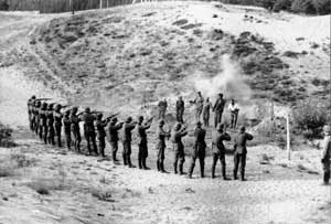 Расстрел советских партизан. Сентябрь 1941 года.