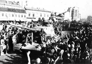 Советские войска вошли в Бухарест 31 августа 1944, через 2 дня после окончания операции.