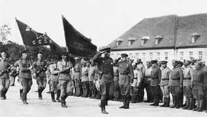 80-я гвардейская стрелковая дивизия на улицах взятой Вены