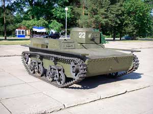 Танк Т-38, музей «Прорыв блокады Ленинграда». Танк затонул в сентябре 1942 года и был поднят со дна Невы в 2005 году.