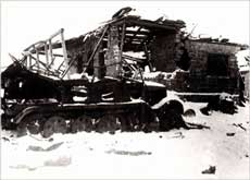 Подбитый полугусеничный тягач Sd.Kfz.11 в Рогоженском посёлке (Тула).